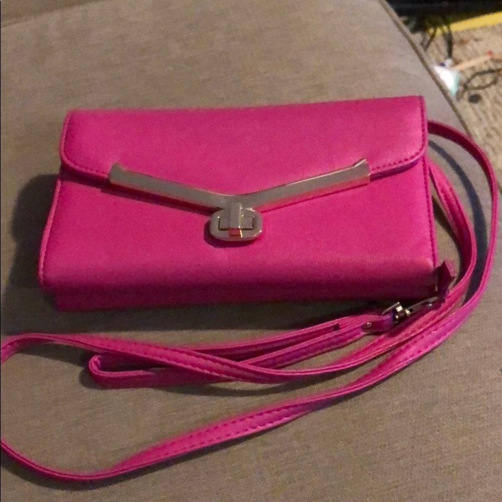 Jaclyn Smith 5 In One Bag